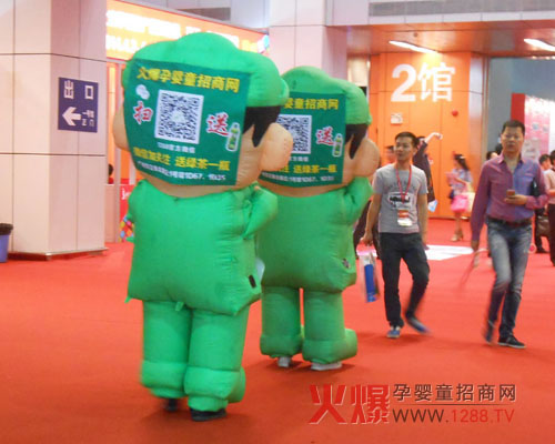 2013京正展火爆娃娃再度出現(xiàn)