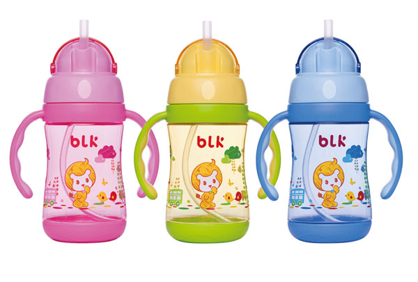 貝樂康帶底蓋晶透學(xué)飲杯300ml.jpg 貝樂康帶底蓋晶透學(xué)飲杯300ml.jpg