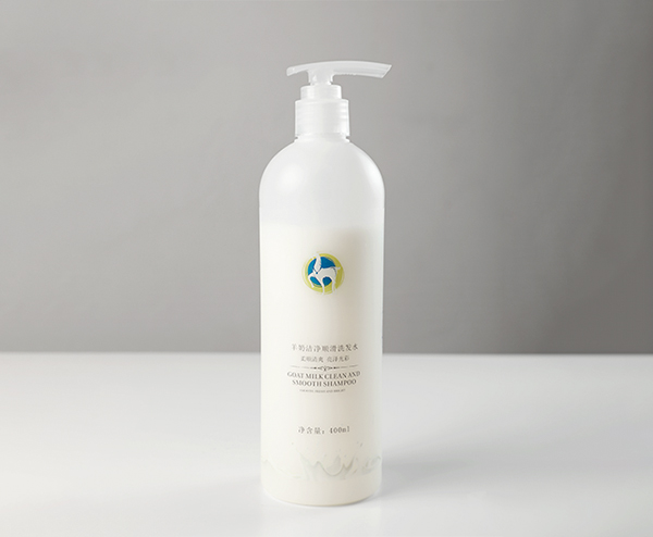 俏皮羊羊奶潔凈順滑洗發(fā)水