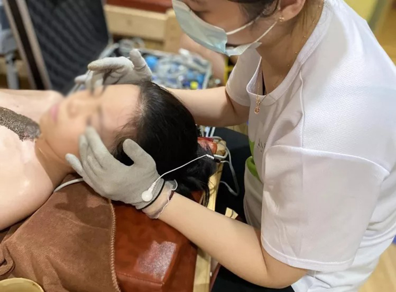 小熊媽媽視力養(yǎng)護調(diào)理.jpg 小熊媽媽視力養(yǎng)護調(diào)理.jpg