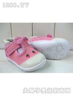 ͯ�ľ���ɫ�냺Ь