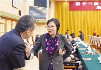開展河長制立法 進(jìn)一步推動水污染防治 ——專訪全國人大代表、浙江省環(huán)保廳廳長方敏