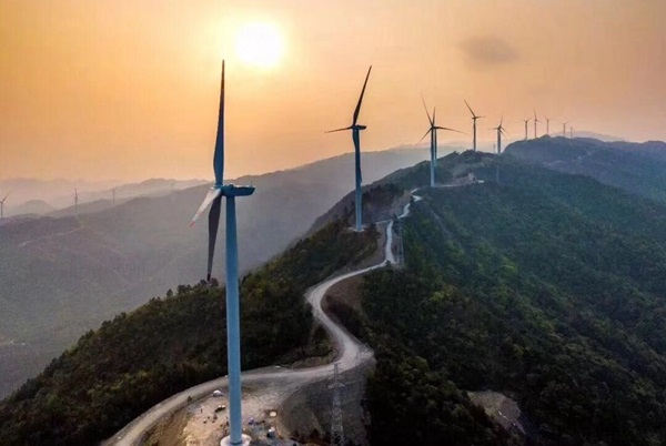 中國華電在廣西區(qū)域的首個風(fēng)電項(xiàng)目并網(wǎng)發(fā)電