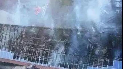 再預(yù)警 屋頂光伏又著火了 這次竟是小學(xué)屋頂！