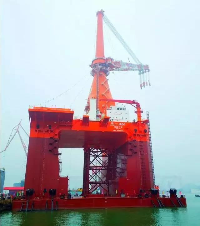 可抗16級臺風(fēng)、服務(wù)10MW海上風(fēng)機！全球首制深潛坐底多功能風(fēng)電工程船交付