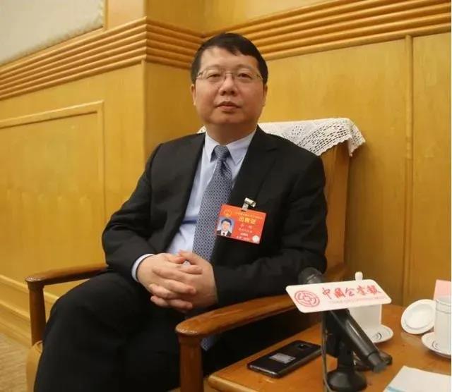 全國(guó)人大代表、貴州六盤水市市長(zhǎng)李剛：借力大數(shù)據(jù)綜合試驗(yàn)區(qū) 建設(shè)六盤水5G示范城